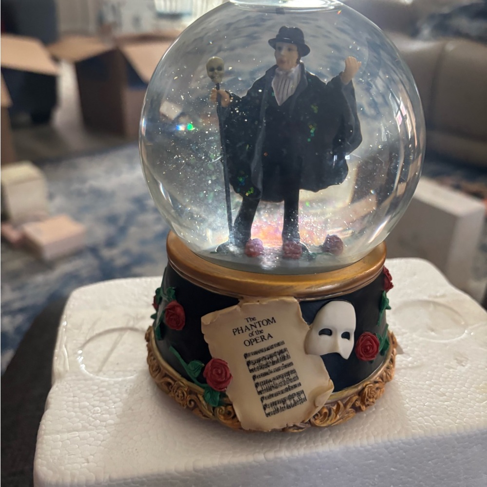 Phantom of the Opera Musical Snow Globe